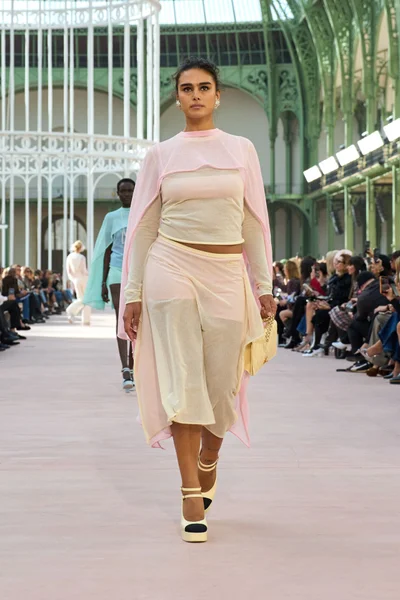 Look 26